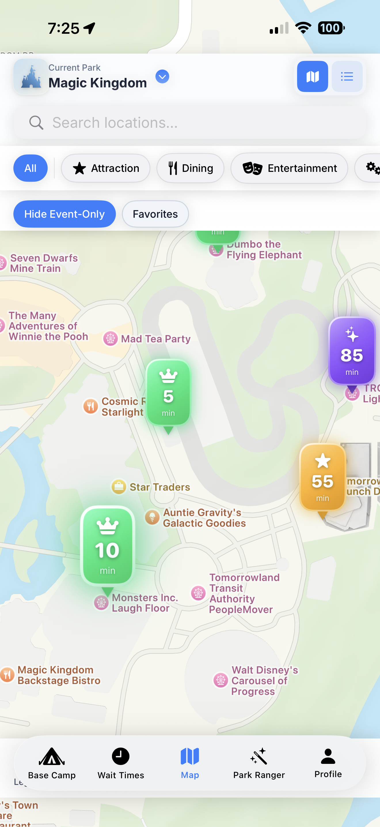 Interactive park map showing wait time overlays on attractions with color-coded pins for different wait lengths